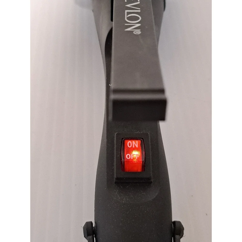 Revlon RV084 Three Barrel Jumbo Ceramic Hair Waver Black Silver Deep Waves